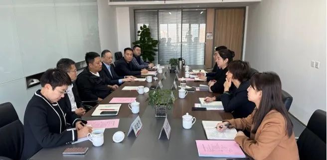 西安投資控股副總經(jīng)理王一梅會見興業(yè)銀行西安分行黨委委員、副行長一行